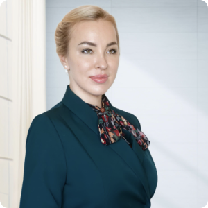 Dr. Yana Leonova Mena